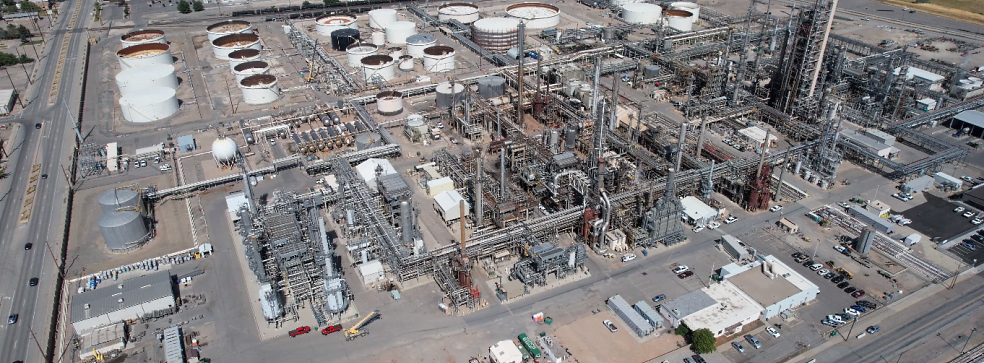 Construction cost of oil refineries Construction cost of oil refineries