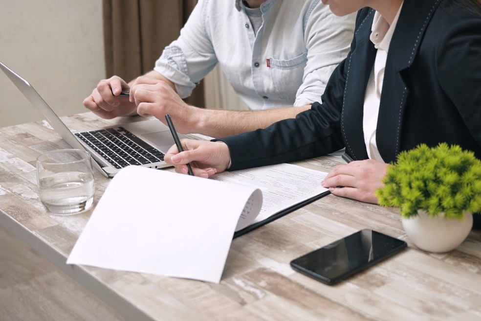 Кредитное финансирование в первую очередь понимается как использование кредитов для реализации тех или иных проектов