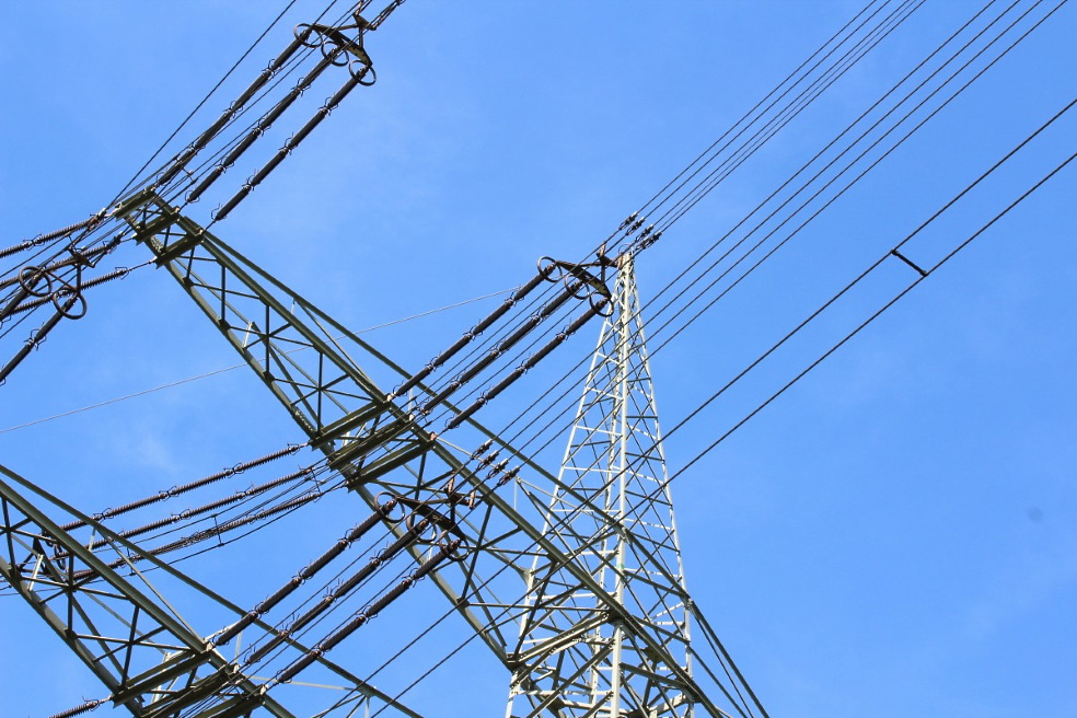 Вакуумные автоматические переключатели не наносят вреда окружающей среде, потребляют меньше энергии и имеют достаточно высокую надежность