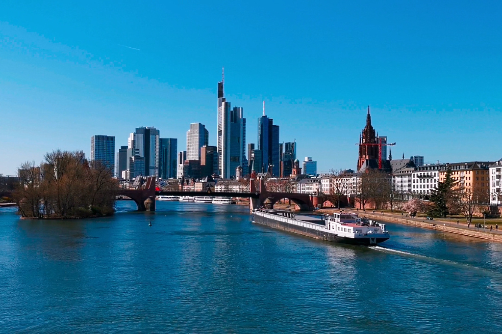 German financial institutions often refuse to issue a large loan for the construction of a geothermal power plant, despite a high-quality business plan and sufficient collateral German financial institutions often refuse to issue a large loan for the construction of a geothermal power plant, despite a high-quality business plan and sufficient collateral