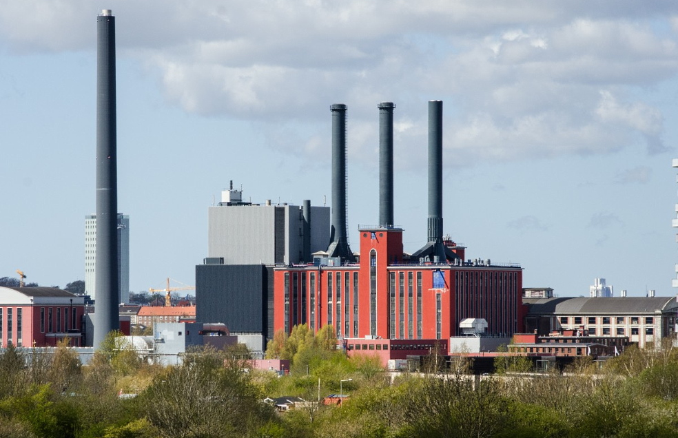 Успех всего проекта начинается с тщательно спланированных мероприятий по доставке всего требуемого оборудования, строительных материалов, персонала и других грузов