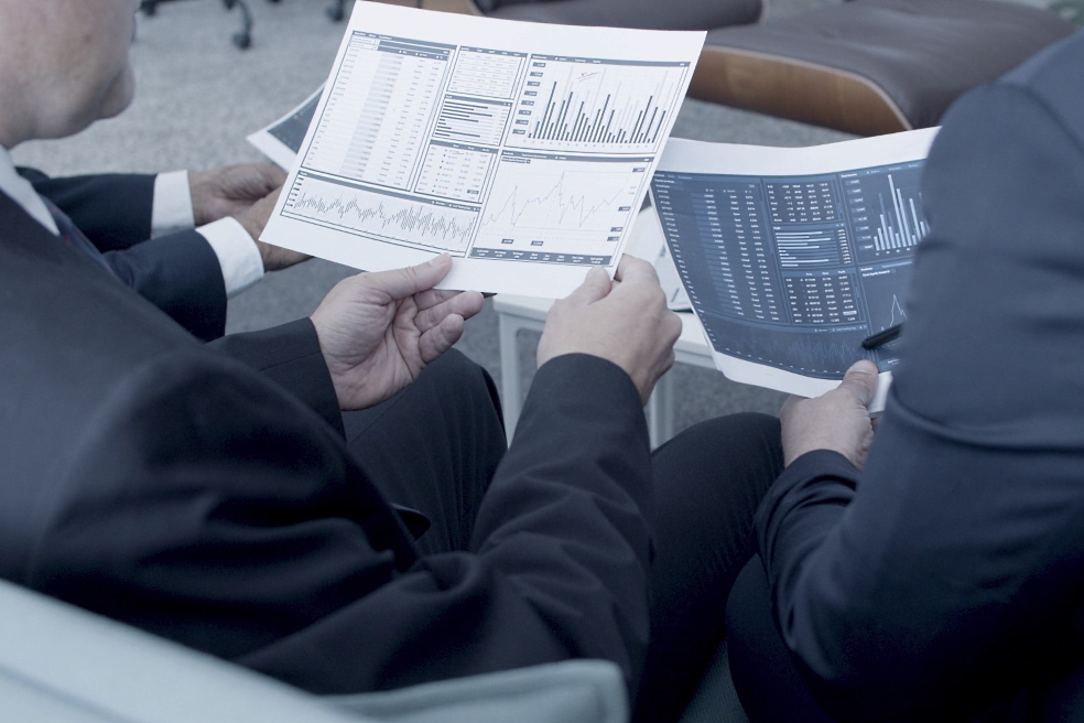 Финансовая команда ESFC Investment Group помогает управлять финансированием нефтегазовых проектов, привлекая ресурсы на наиболее выгодных условиях